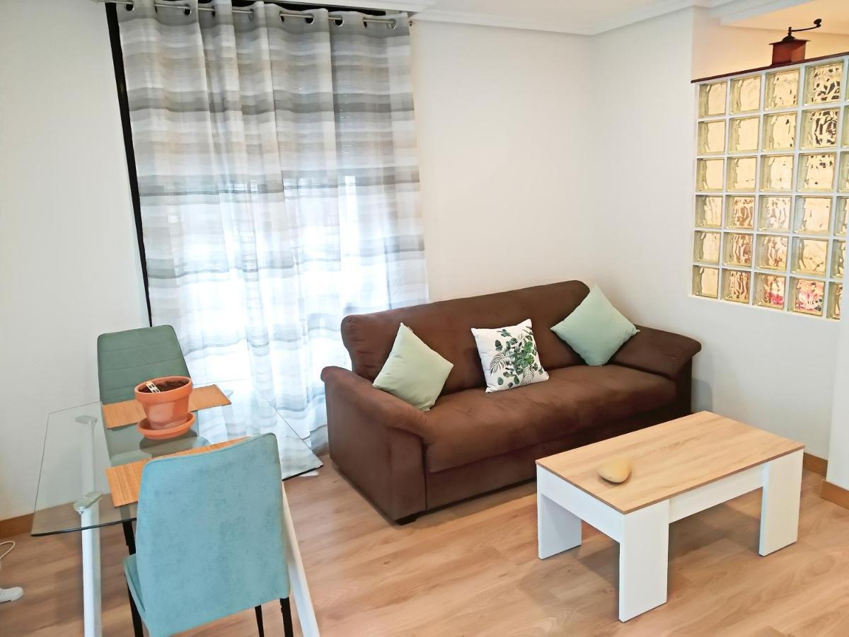 Apartamento En El Corazon Del Casco Antiguo De *